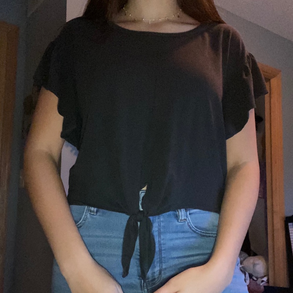 Front tie grey top